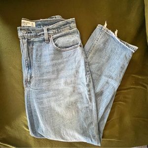 Abercrombie Ultra High Rise Straight Jeans